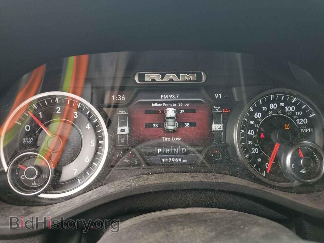 2019 RAM 1500 - VIN: 1C6RREJT5KN548642 - Фото 9