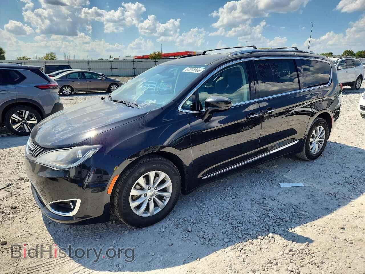 Фотография 2C4RC1BG9KR704799 - CHRYSLER PACIFICA 2019