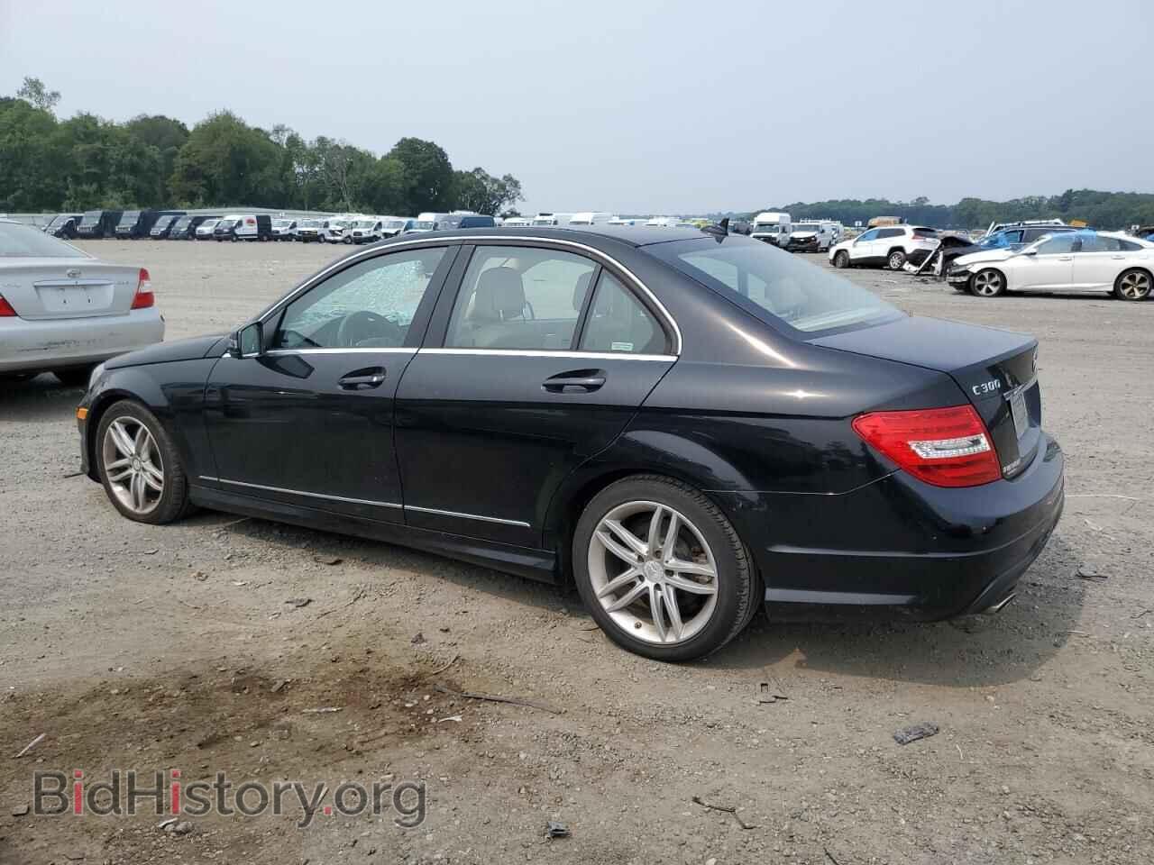 2012 MERCEDES-BENZ C-CLASS - VIN: WDDGF8BB3CR206235 - Фото 2