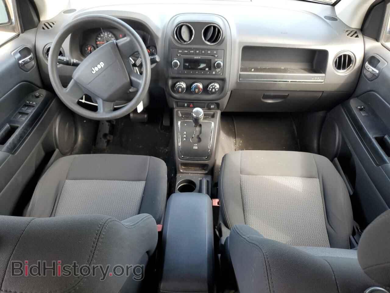 2010 JEEP COMPASS - VIN: 1J4NT4FA4AD659269 - Фото 8
