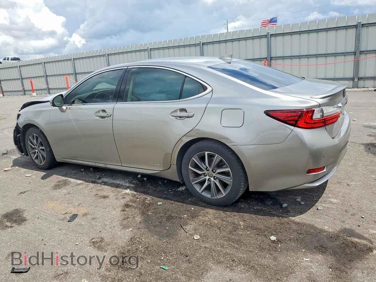 2017 LEXUS ES300 - VIN: JTHBW1GG0H2149457 - Photo 2