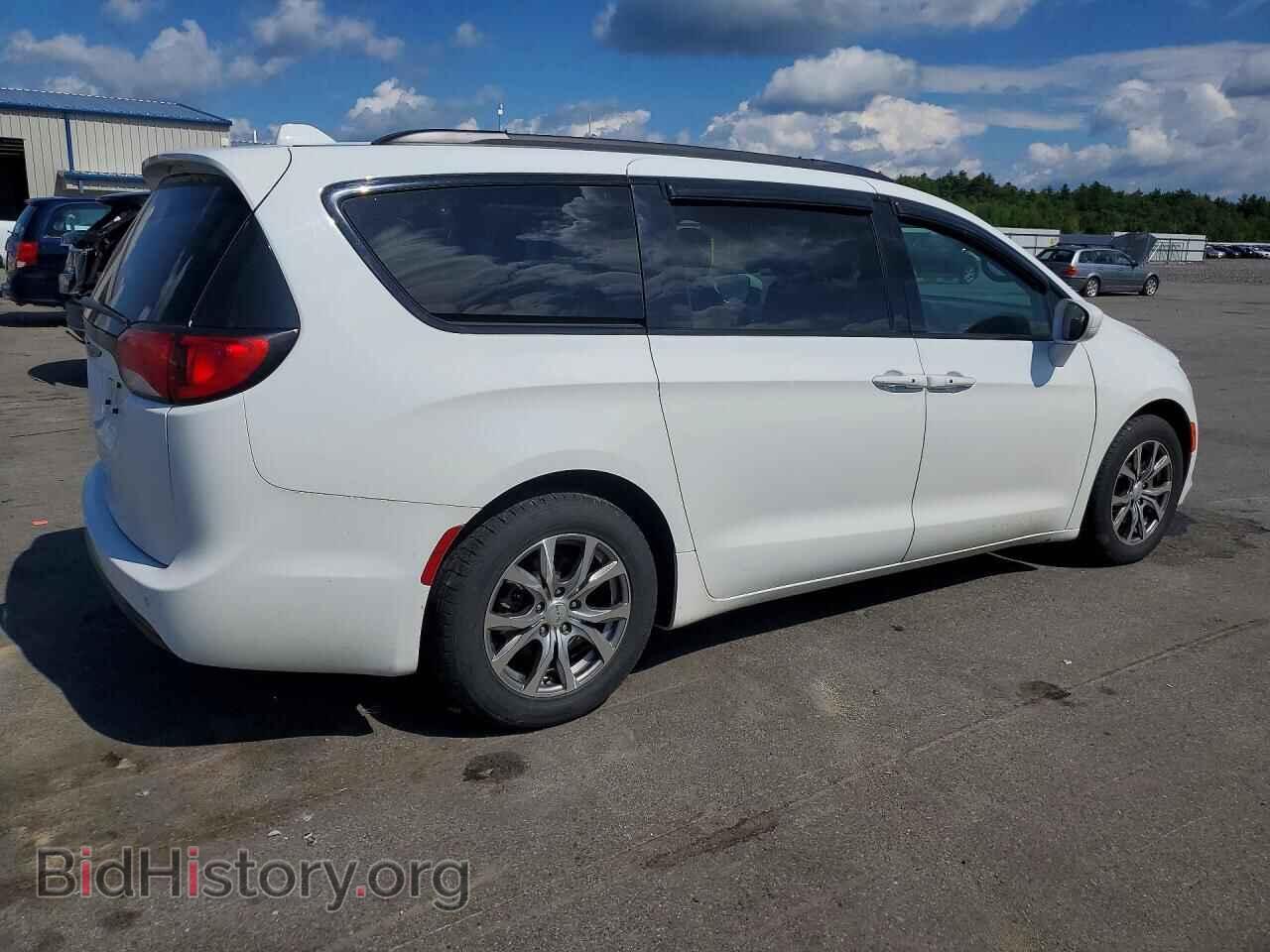 2019 CHRYSLER PACIFICA - VIN: 2C4RC1BG6KR560631 - Фото 3