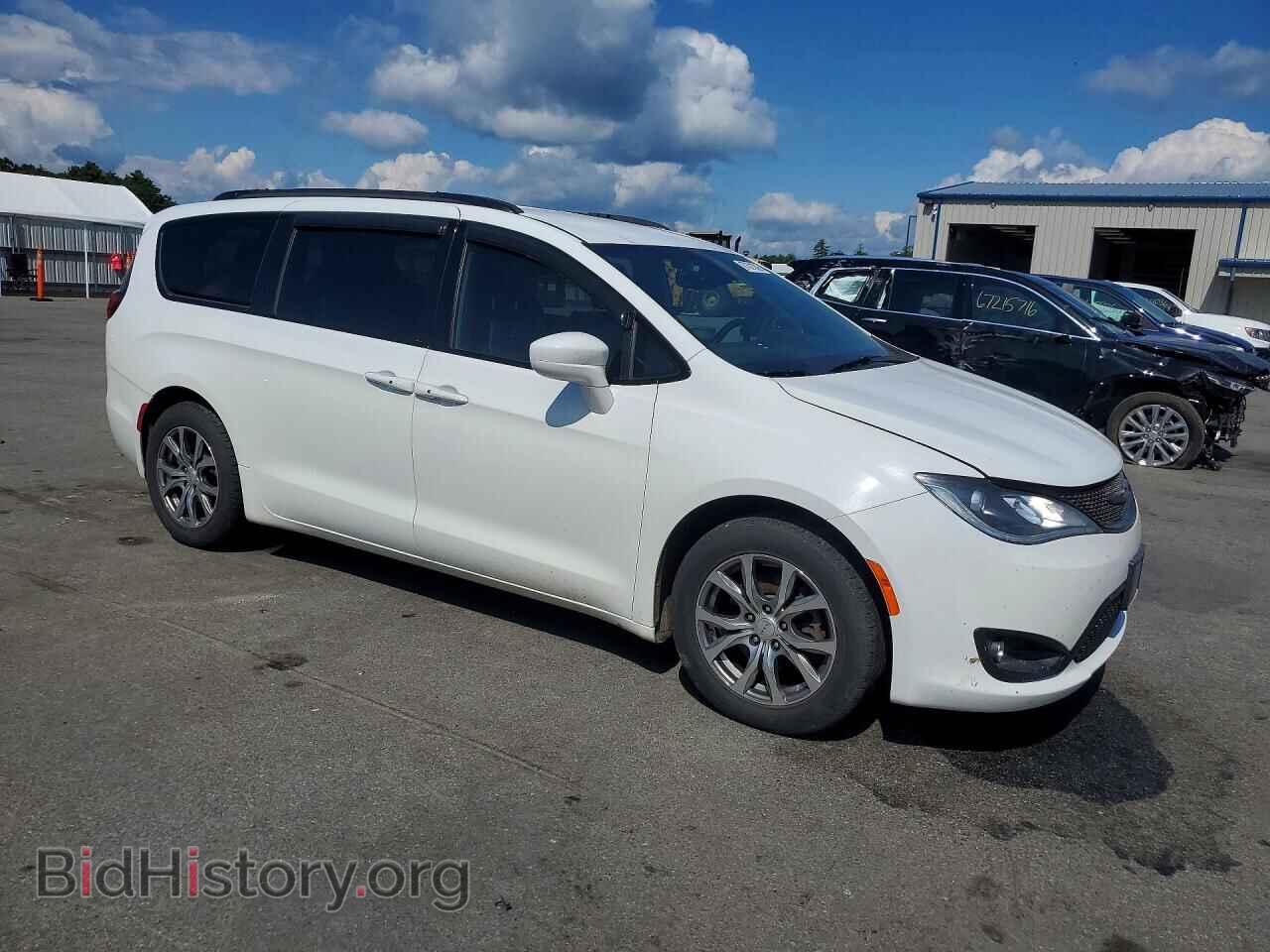 2019 CHRYSLER PACIFICA - VIN: 2C4RC1BG6KR560631 - Фото 4