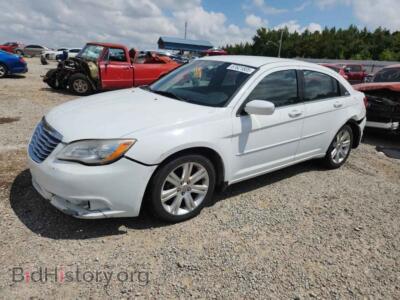 2012 Chrysler 200 LX, белый — VIN 1C3CCBAB4CN317016, Copart