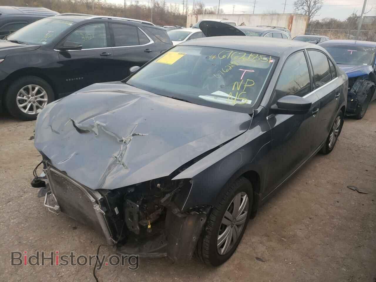 2017 VOLKSWAGEN JETTA - VIN: 3VW2B7AJ9HM413012 - Фото 2