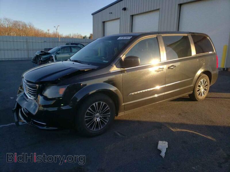 2014 Chrysler MINIVAN Town & COU (VIN 2C4RC1HG6ER239992) — photo 1 of 13, Copart, damage: front end