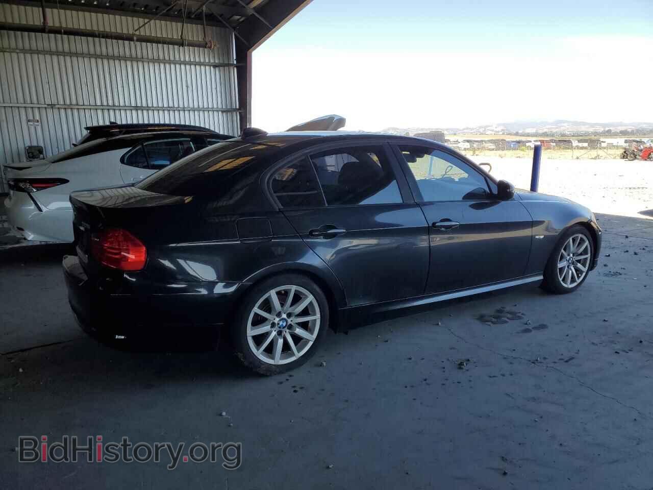 2009 BMW 3 SERIES - VIN: WBAPH73549E127595 - Фото 3
