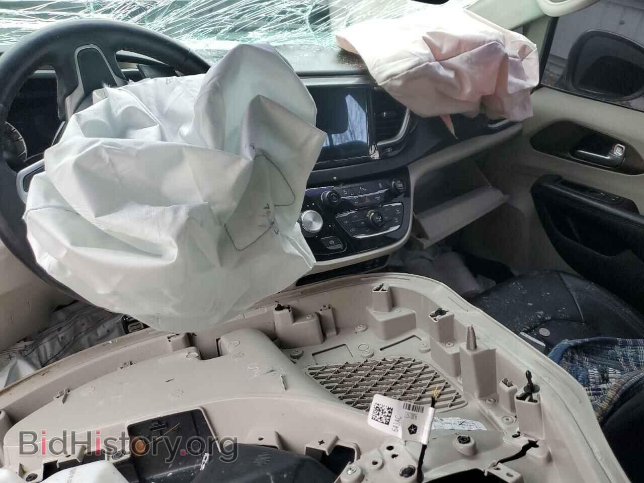 2019 CHRYSLER PACIFICA - VIN: 2C4RC1BG7KR587885 - Фото 8