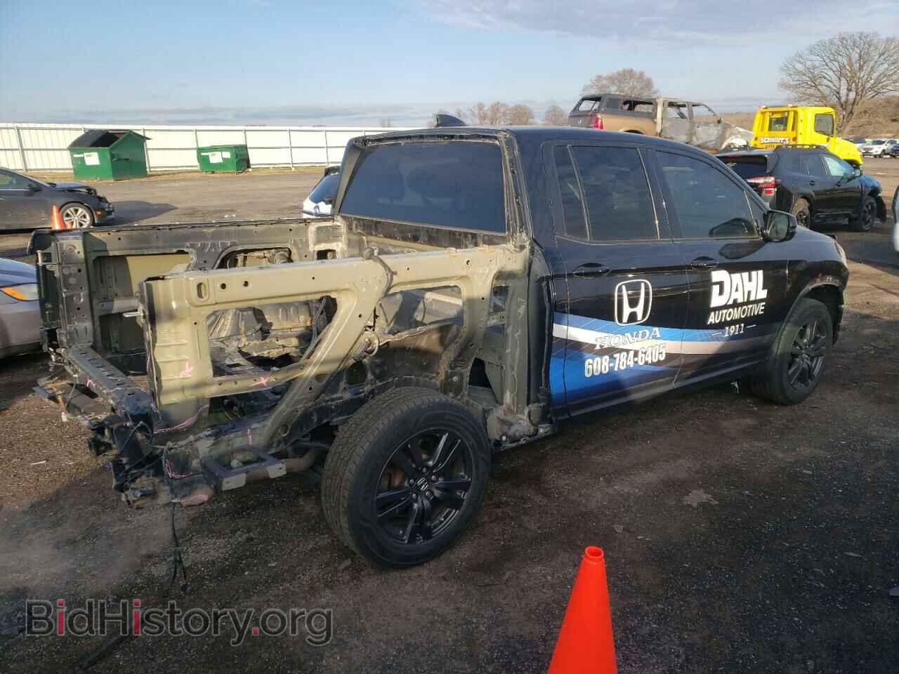 2017 HONDA RIDGELINE - VIN: 5FPYK3F19HB018712 - Фото 3