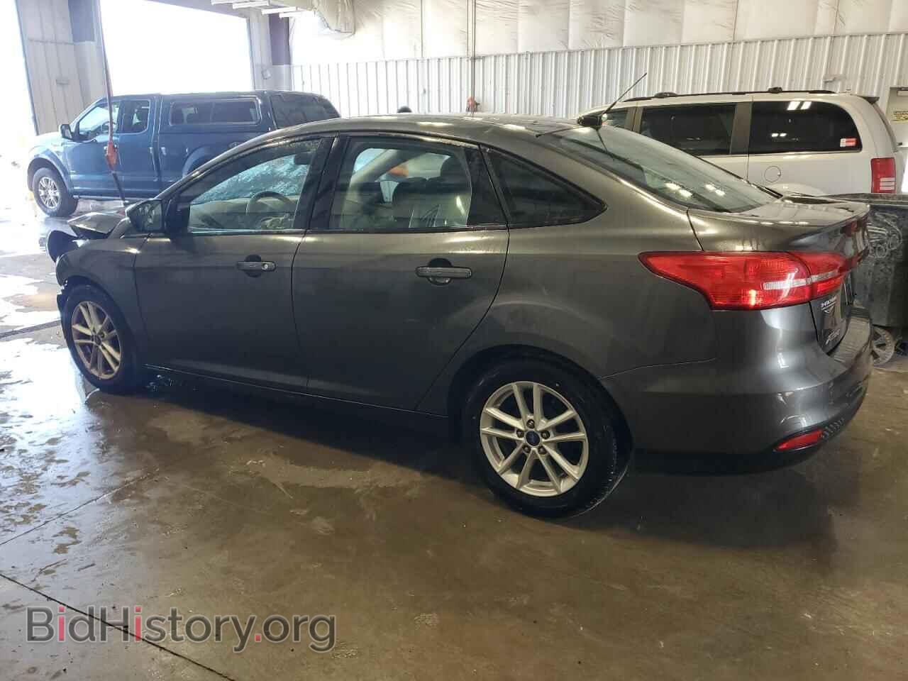 2016 FORD FOCUS - VIN: 1FADP3F27GL351302 - Photo 2