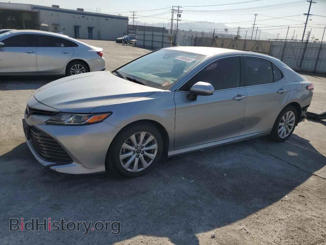 Photo 4T1B11HK4KU725755 - TOYOTA CAMRY 2019