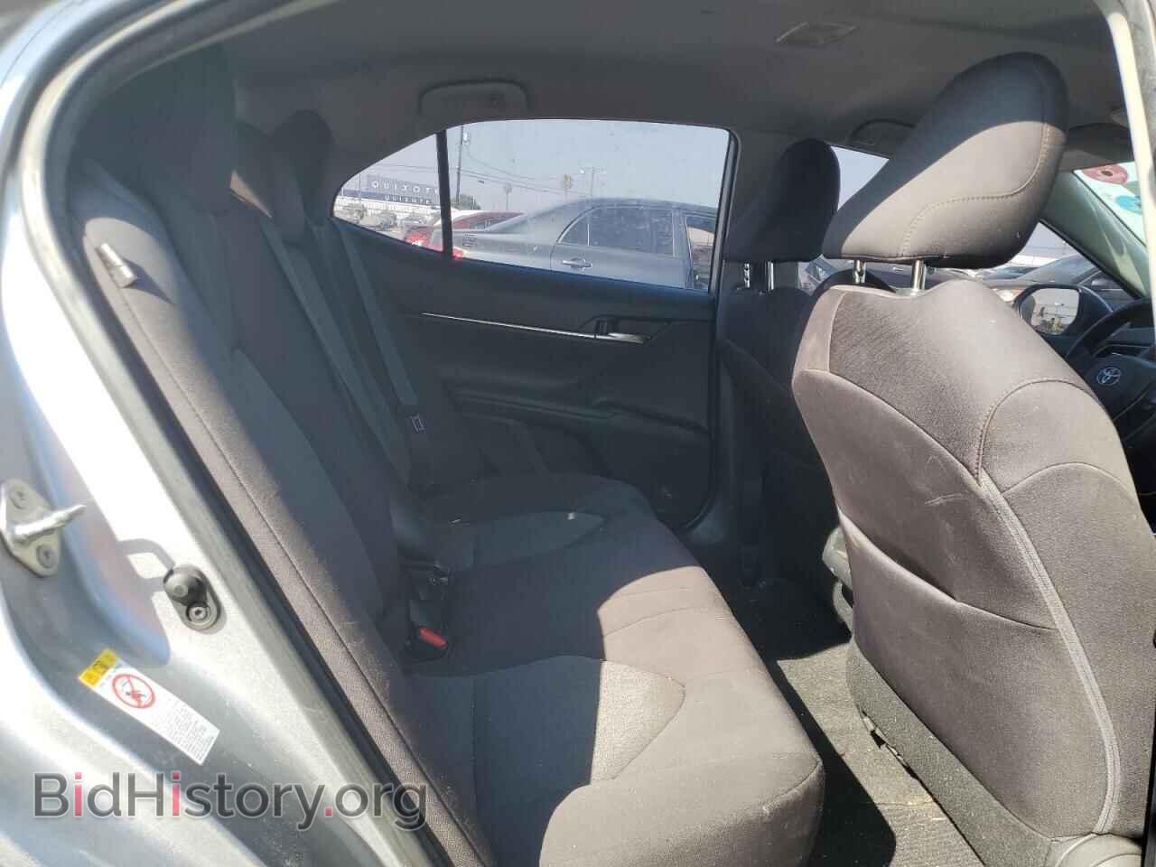 2019 TOYOTA CAMRY - VIN: 4T1B11HK4KU725755 - Фото 10