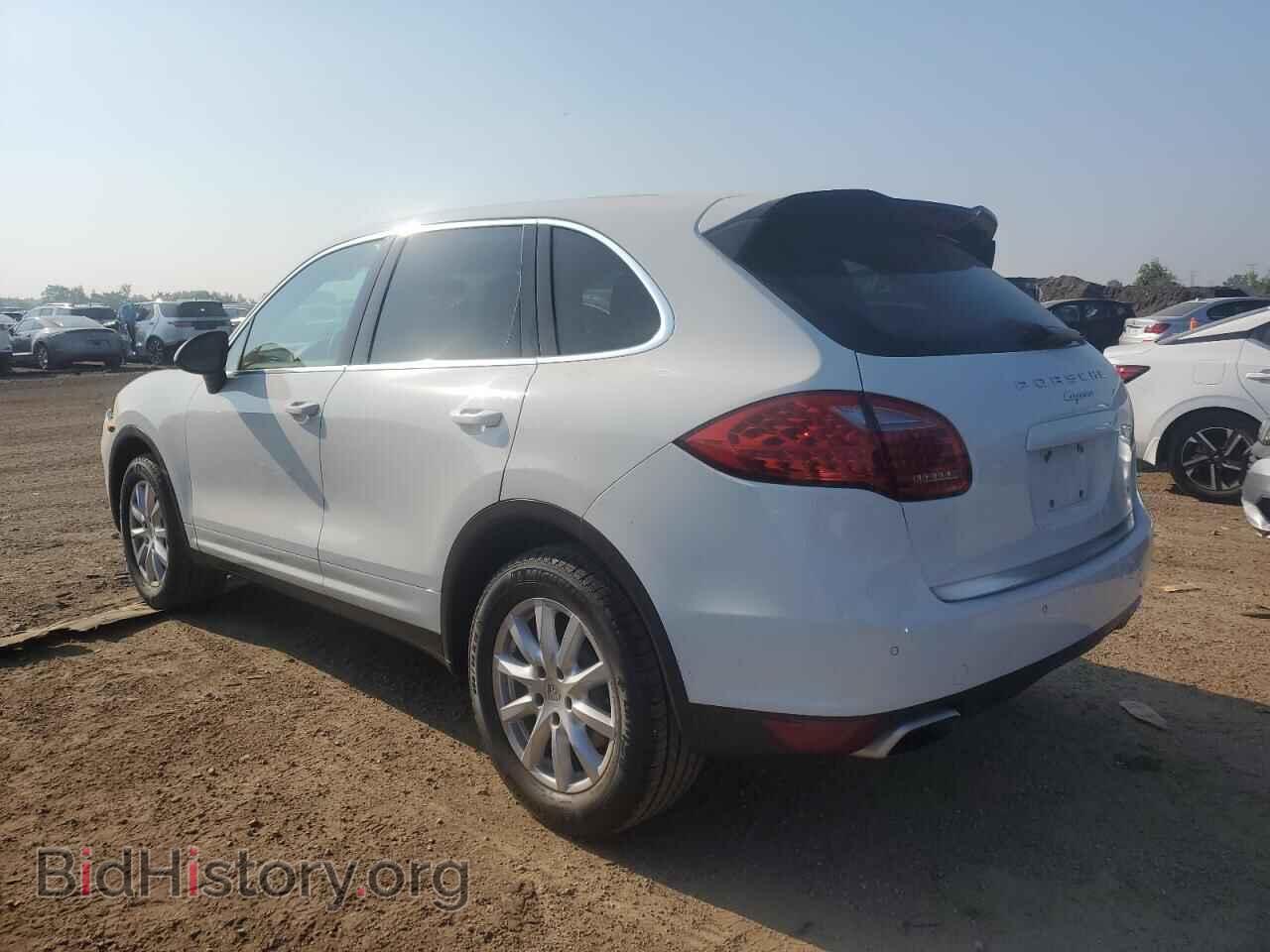 2013 PORSCHE CAYENNE - VIN: WP1AA2A23DLA06455 - Photo 2