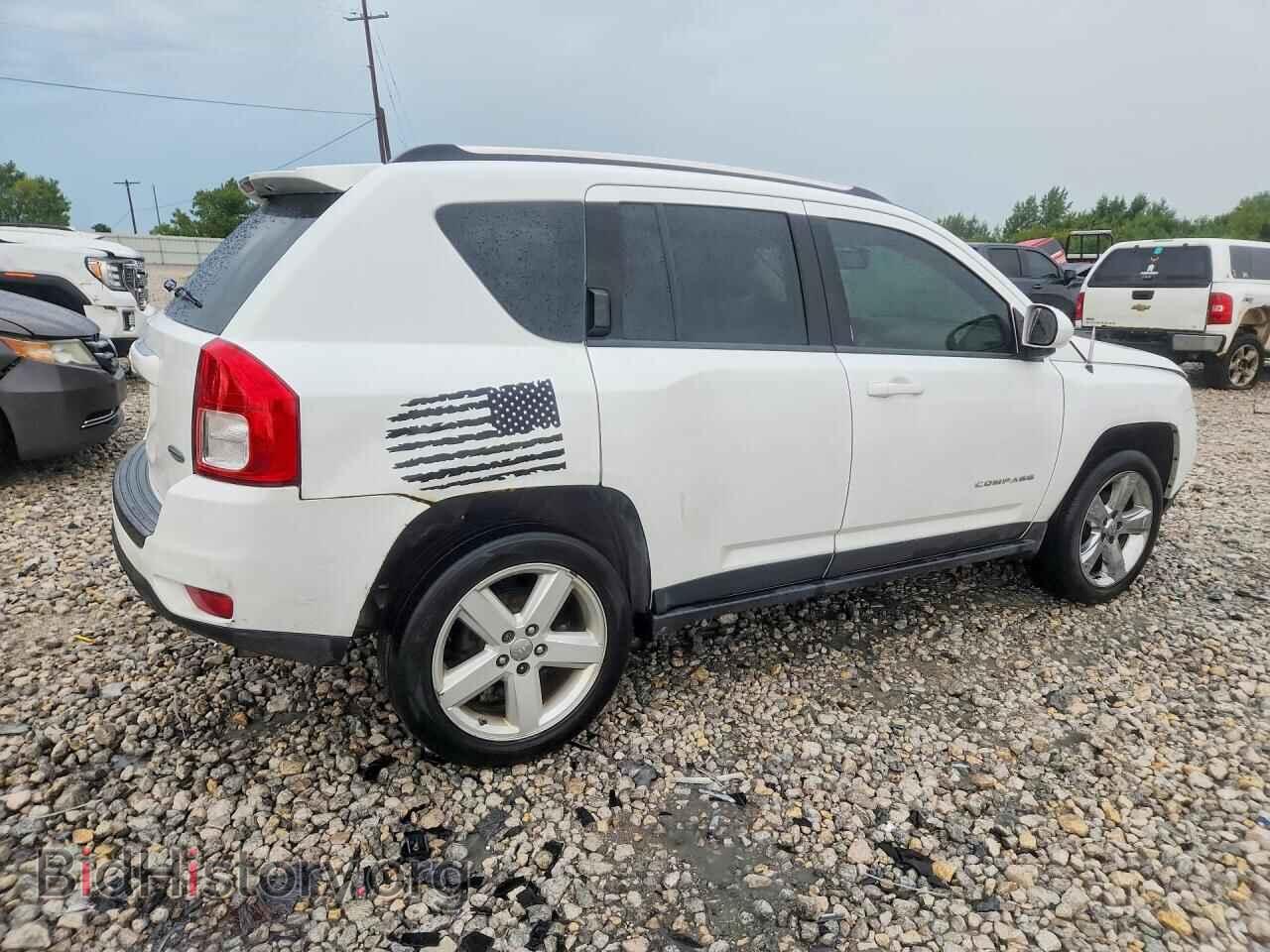 2014 JEEP COMPASS - VIN: 1C4NJDEB6ED908389 - Фото 3