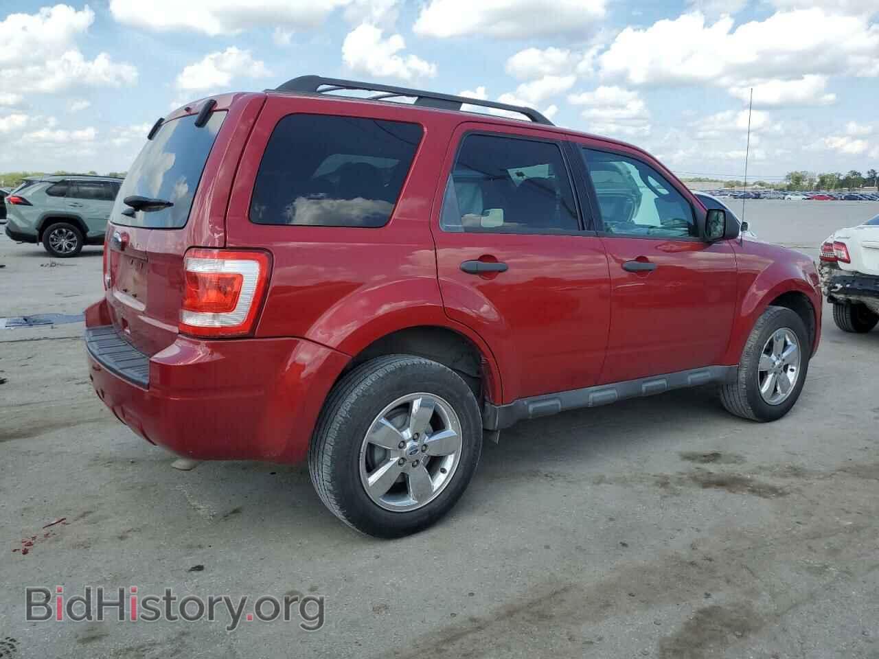 2011 FORD ESCAPE - VIN: 1FMCU0D75BKB82970 - Фото 3