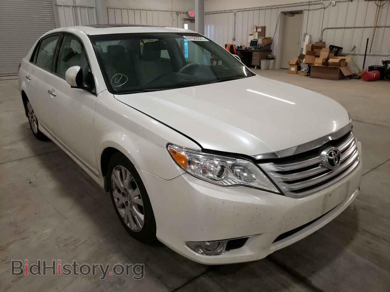 Photo 4T1BK3DB2CU450984 - TOYOTA AVALON 2012