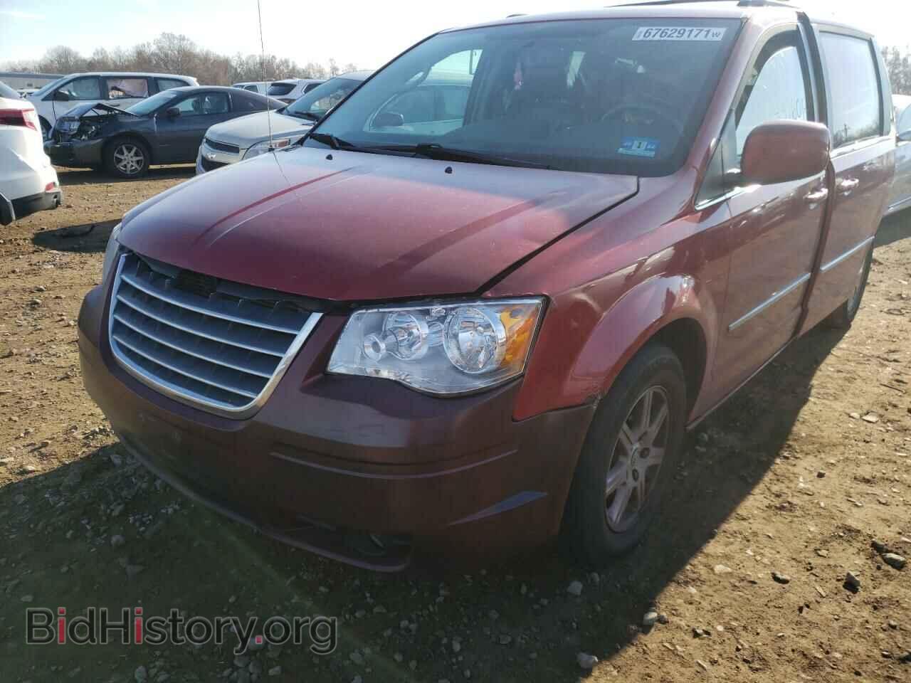2010 CHRYSLER MINIVAN - VIN: 2A4RR5DX9AR149347 - Фото 2