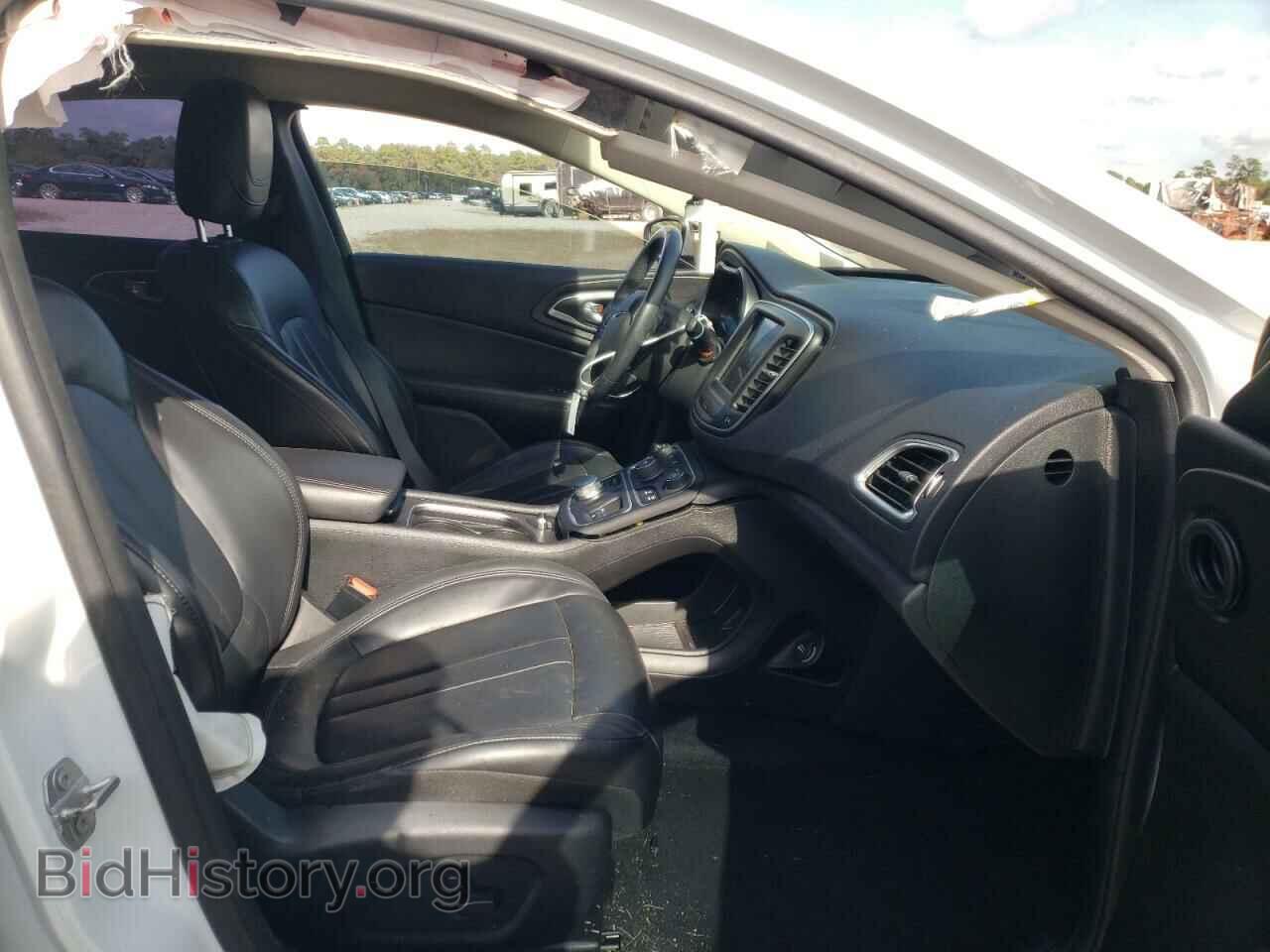 2016 CHRYSLER 200 - VIN: 1C3CCCAB6GN175084 - Фото 5
