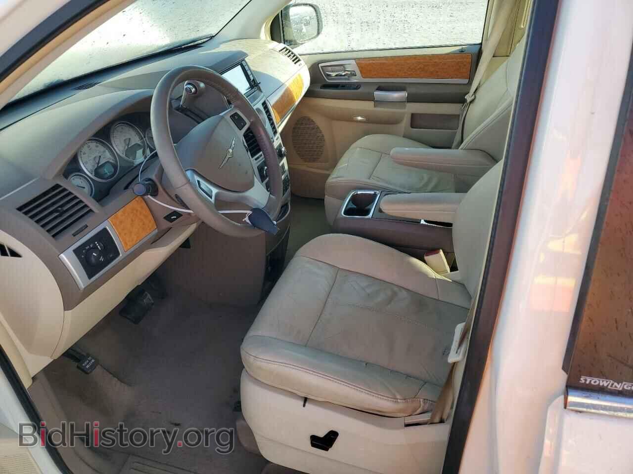 2008 CHRYSLER MINIVAN - VIN: 2A8HR64X18R735356 - Фото 7