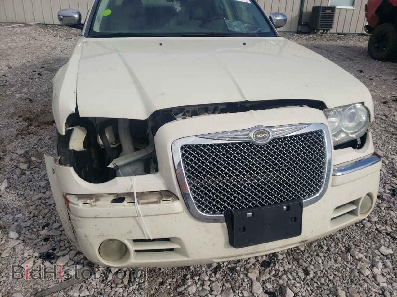 2009 CHRYSLER 300 - VIN: 2C3KK33VX9H553232 - Фото 9