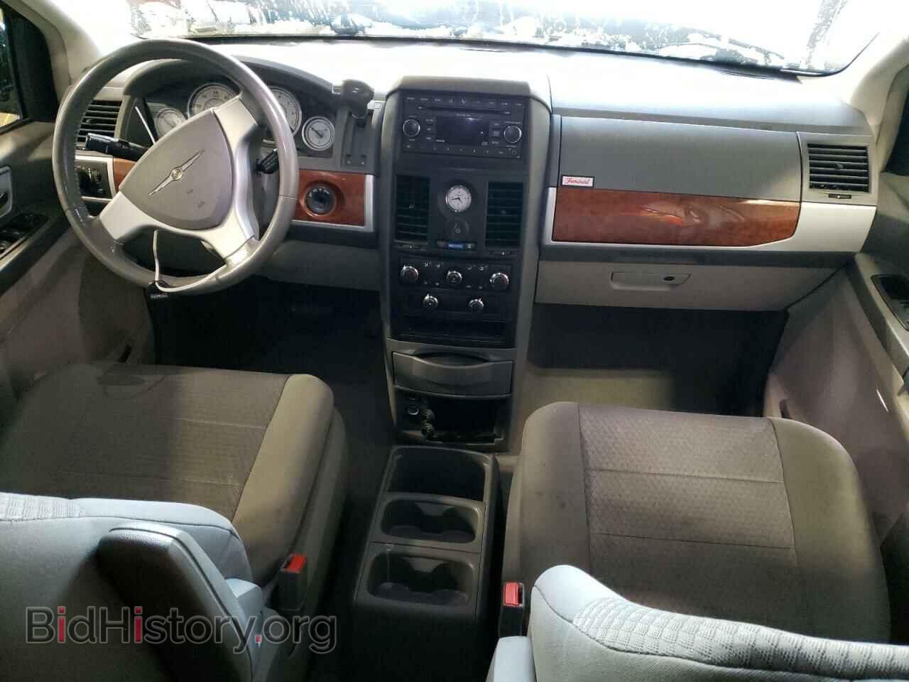 2008 CHRYSLER MINIVAN - VIN: 2A8HR54PX8R843050 - Фото 8
