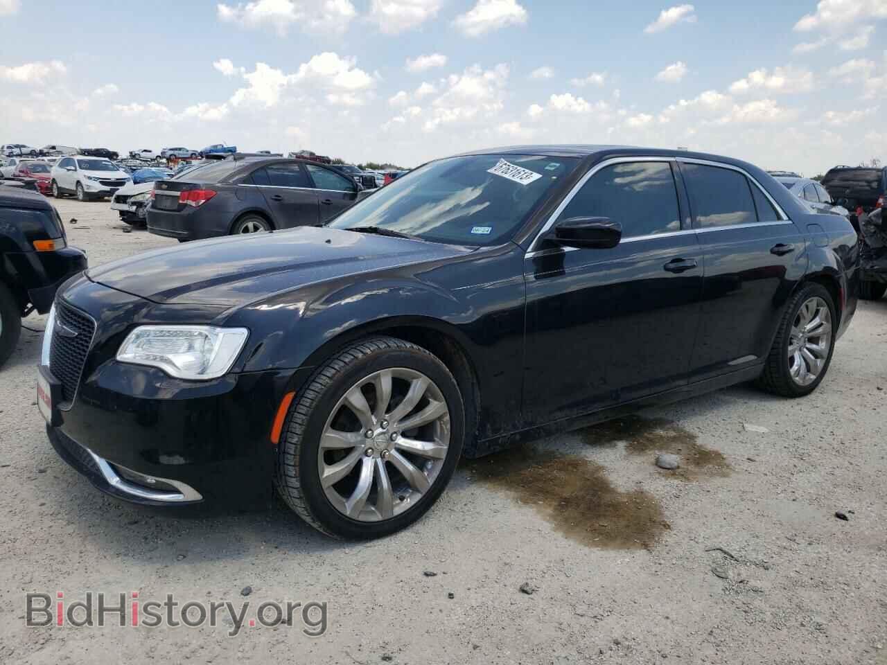 Фотография 2C3CCAAGXHH577586 - CHRYSLER 300 2017