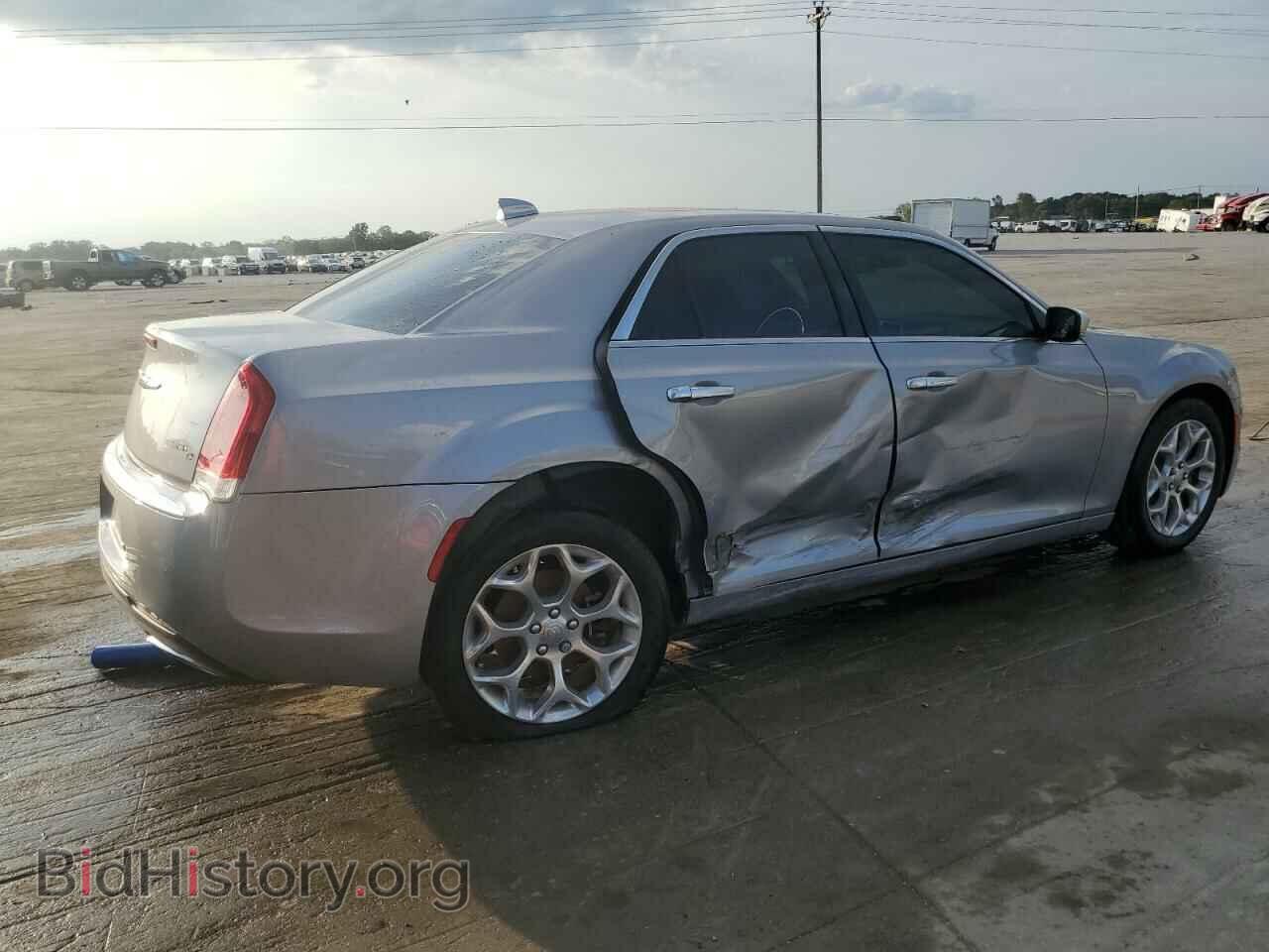 2016 CHRYSLER 300 - VIN: 2C3CCASG9GH112066 - Фото 3