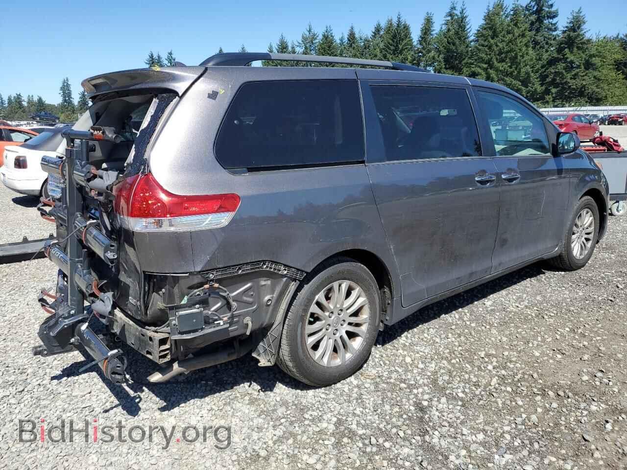 2014 TOYOTA All Models - VIN: 5TDYK3DC3ES438874 - Фото 3