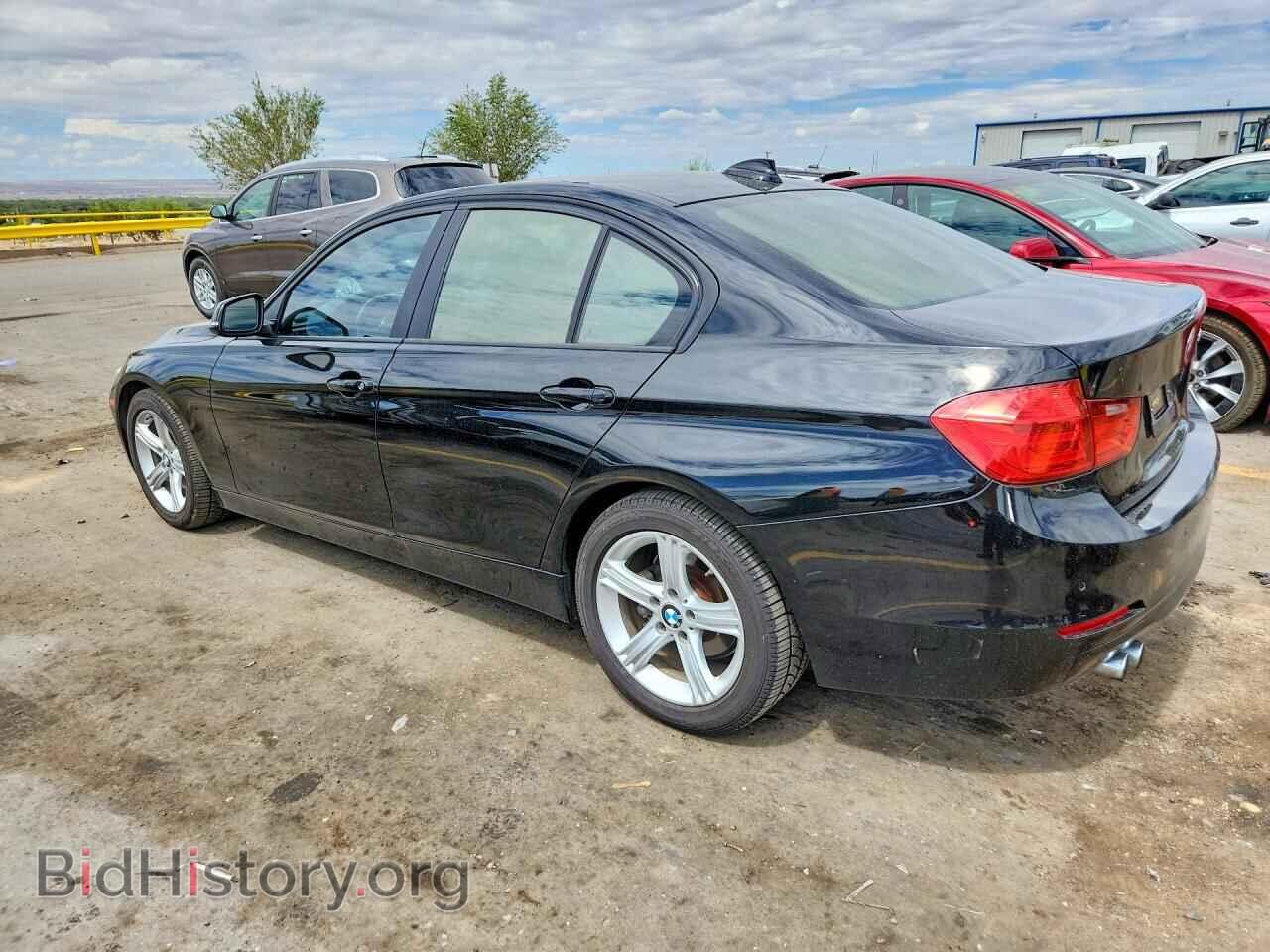 2013 BMW 3 SERIES - VIN: WBA3A5C52DF603305 - Фото 2