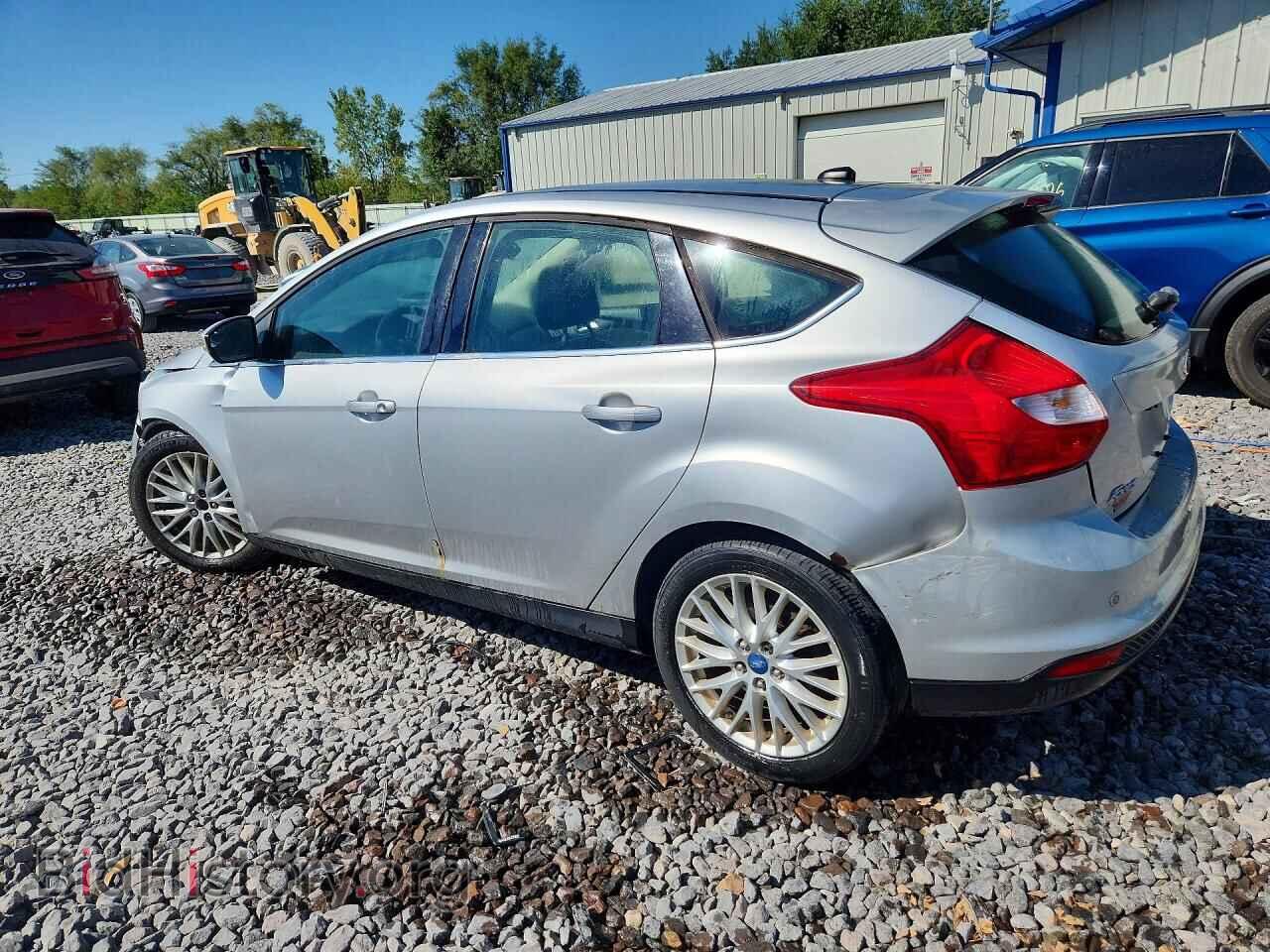 2012 FORD FOCUS - VIN: 1FAHP3M24CL207012 - Photo 2