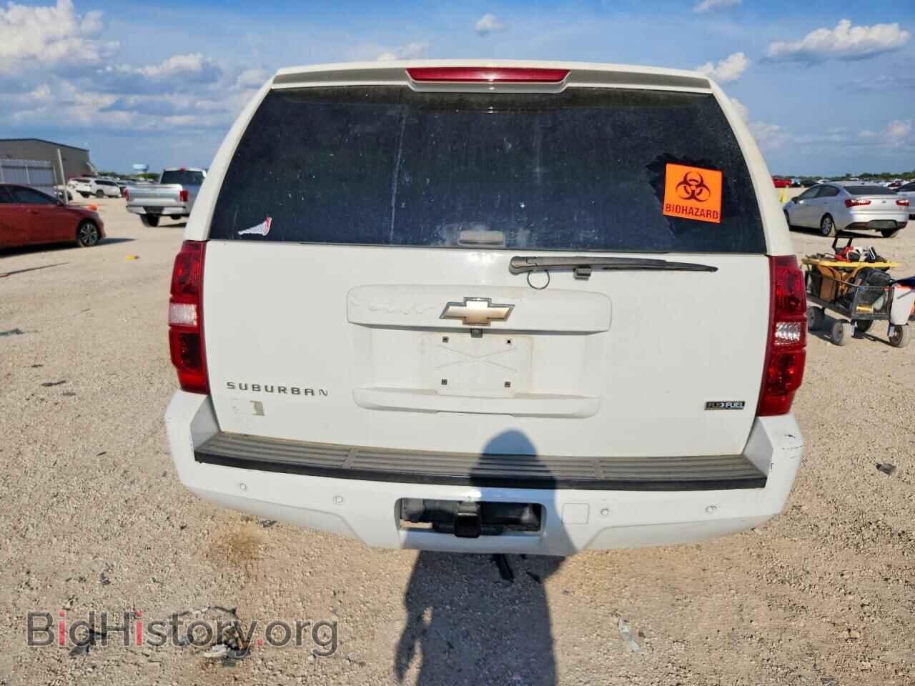2008 CHEVROLET SUBURBAN - VIN: 1GNFC16008J204471 - Фото 6