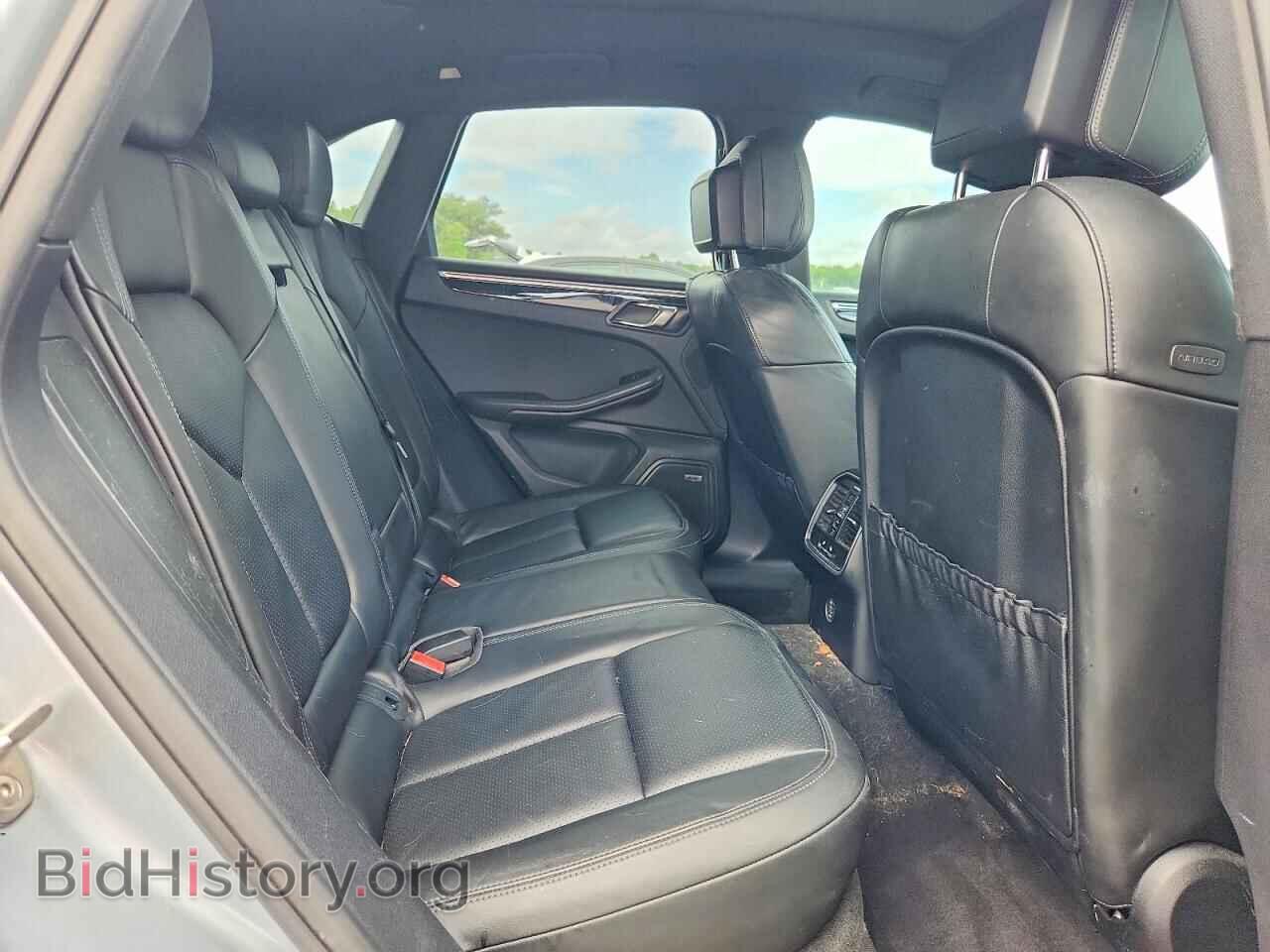2018 PORSCHE MACAN - VIN: WP1AB2A52JLB35502 - Photo 11