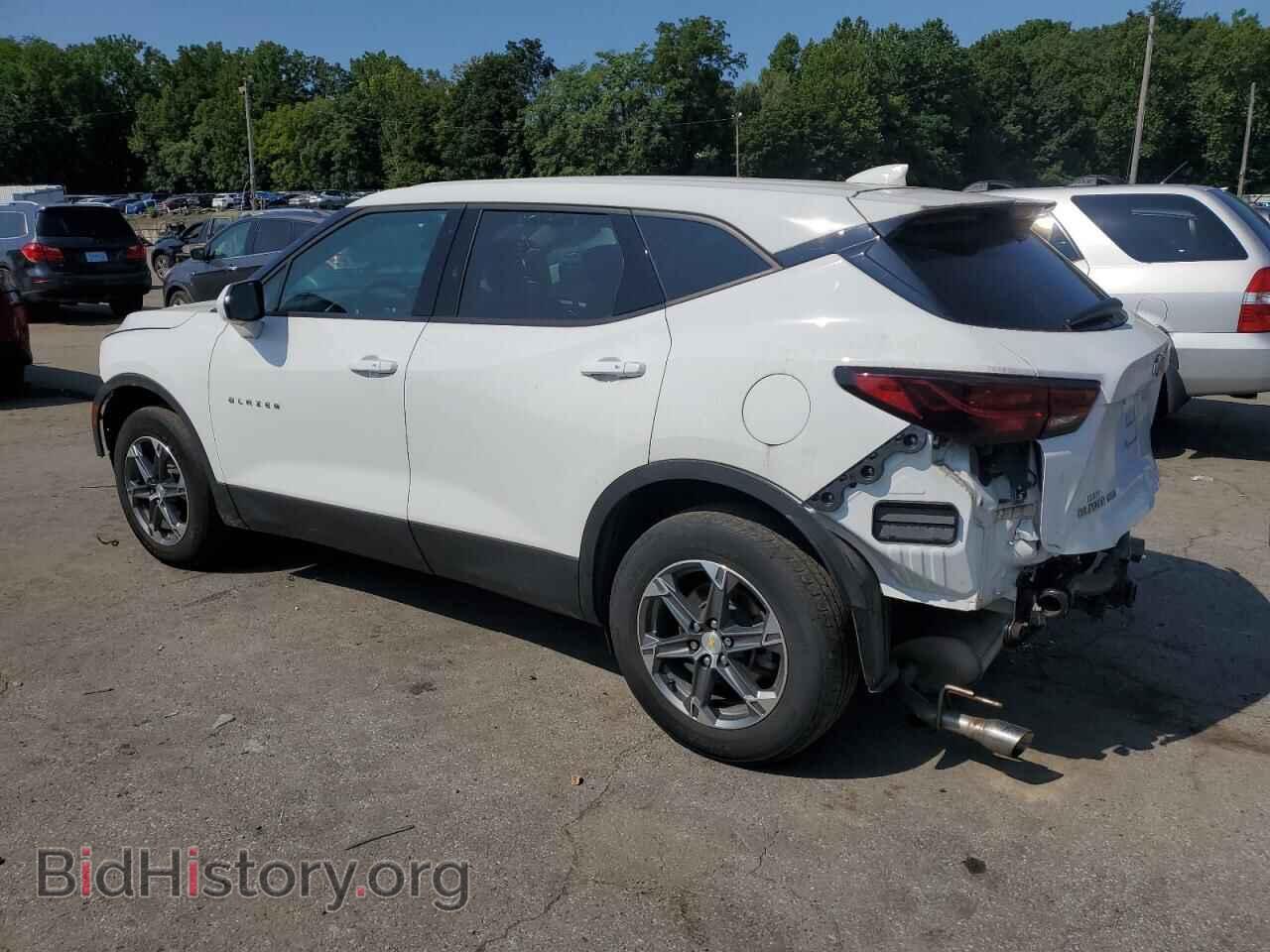 2023 CHEVROLET BLAZER - VIN: 3GNKBHR41PS103039 - Фото 2