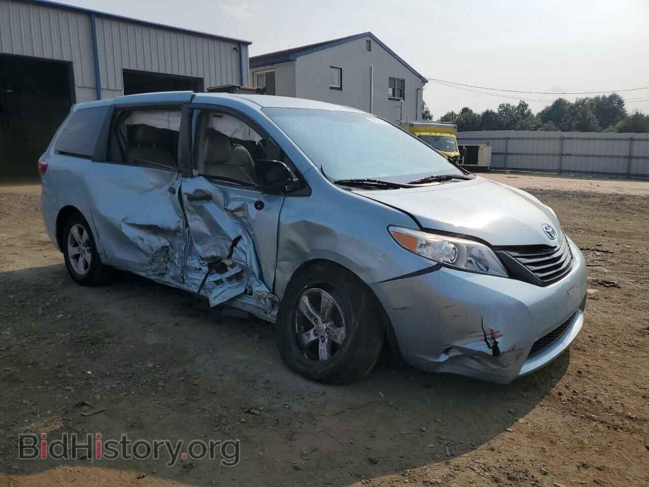 2017 TOYOTA All Models - VIN: 5TDZZ3DC7HS820734 - Photo 4