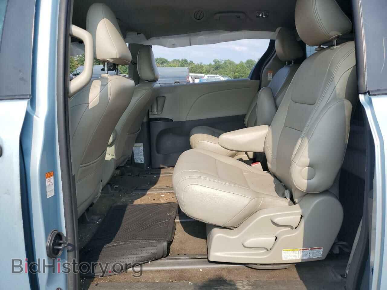 2017 TOYOTA All Models - VIN: 5TDZZ3DC7HS820734 - Photo 10