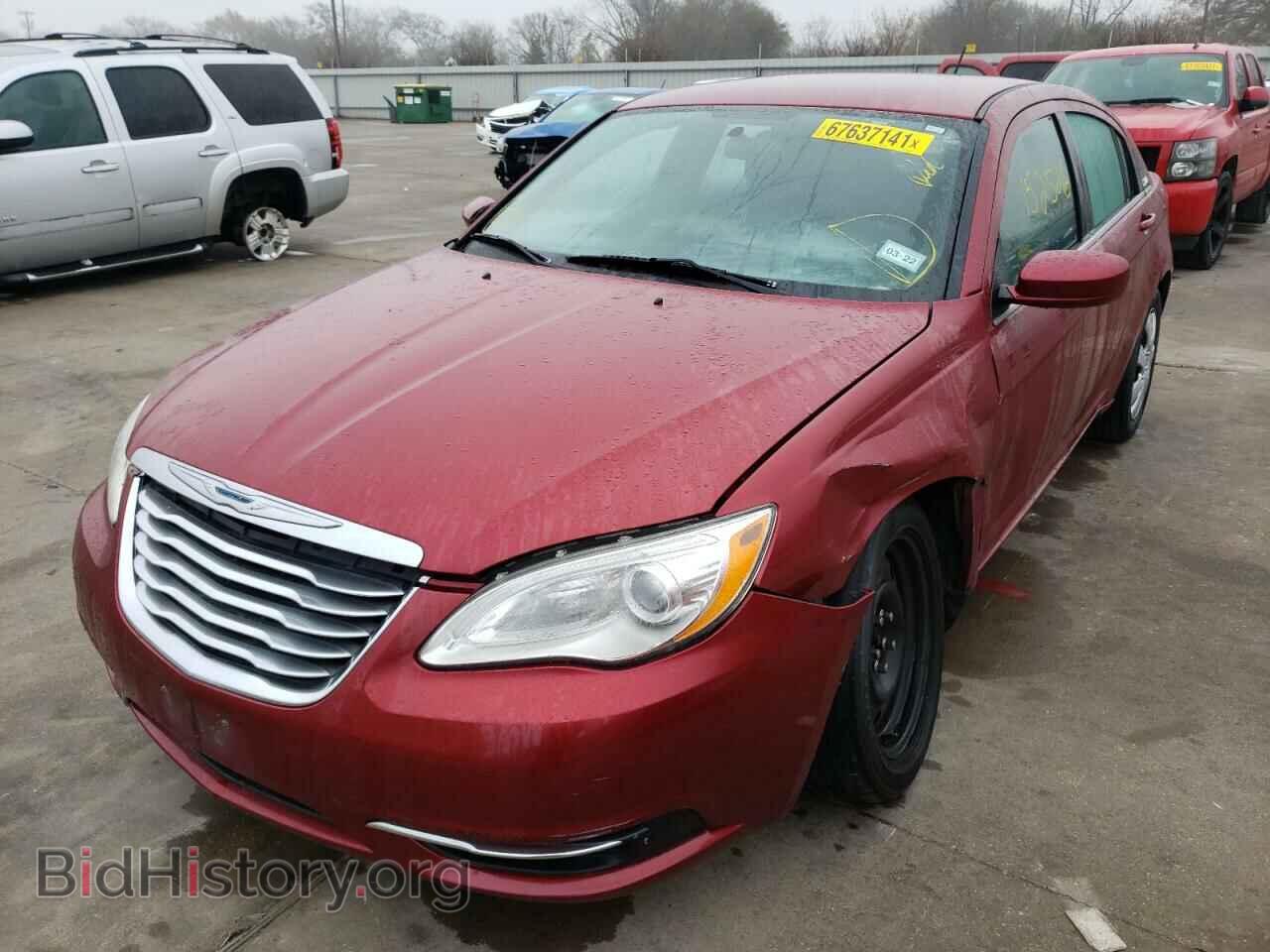 2014 CHRYSLER 200 - VIN: 1C3CCBAB4EN236066 - Фото 2