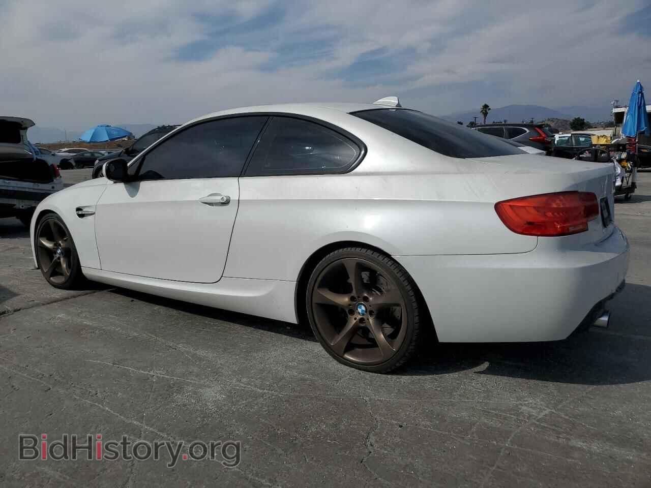 2012 BMW 3 SERIES - VIN: WBAKG7C52CE802266 - Фото 2