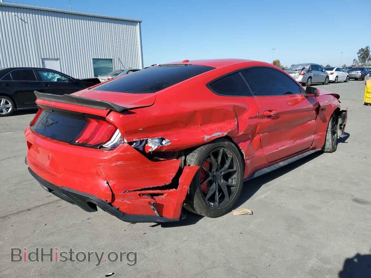 2018 FORD MUSTANG - VIN: 1FA6P8TH2J5143788 - Фото 3
