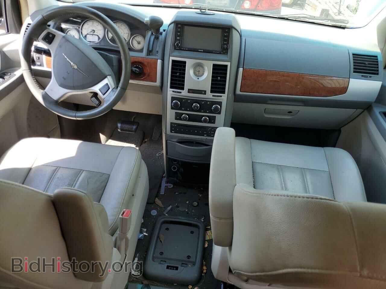 2008 CHRYSLER MINIVAN - VIN: 2A8HR54P68R786751 - Фото 8