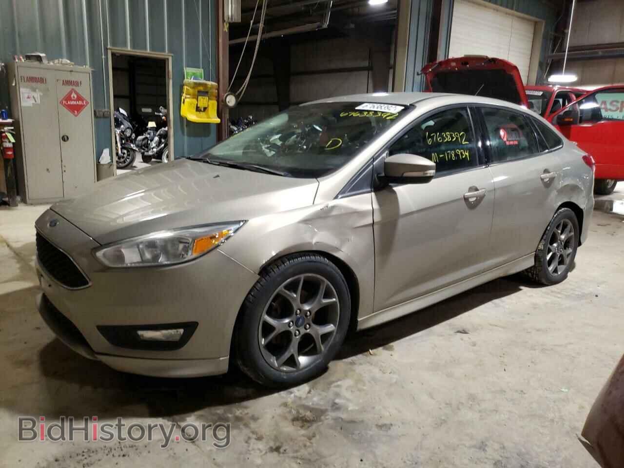 Photo 1FADP3F27GL240295 - FORD FOCUS 2016