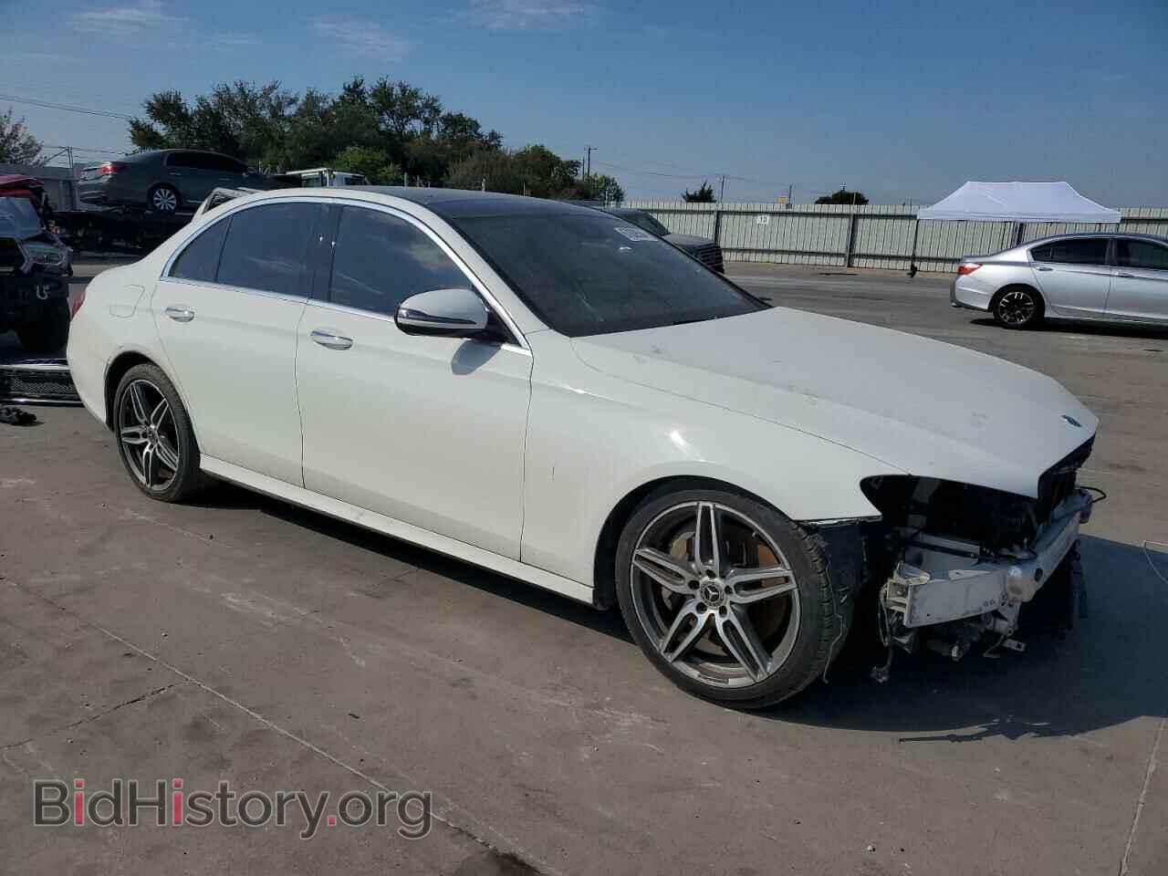 2018 MERCEDES-BENZ E-CLASS - VIN: WDDZF4JB5JA373064 - Фото 4