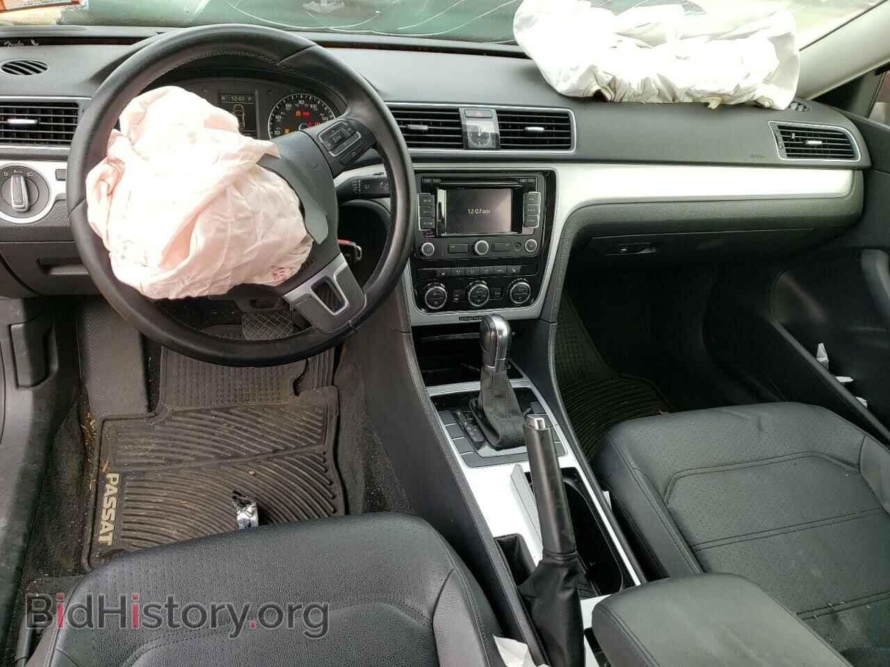 2012 VOLKSWAGEN PASSAT - VIN: 1VWBP7A30CC044148 - Фото 8