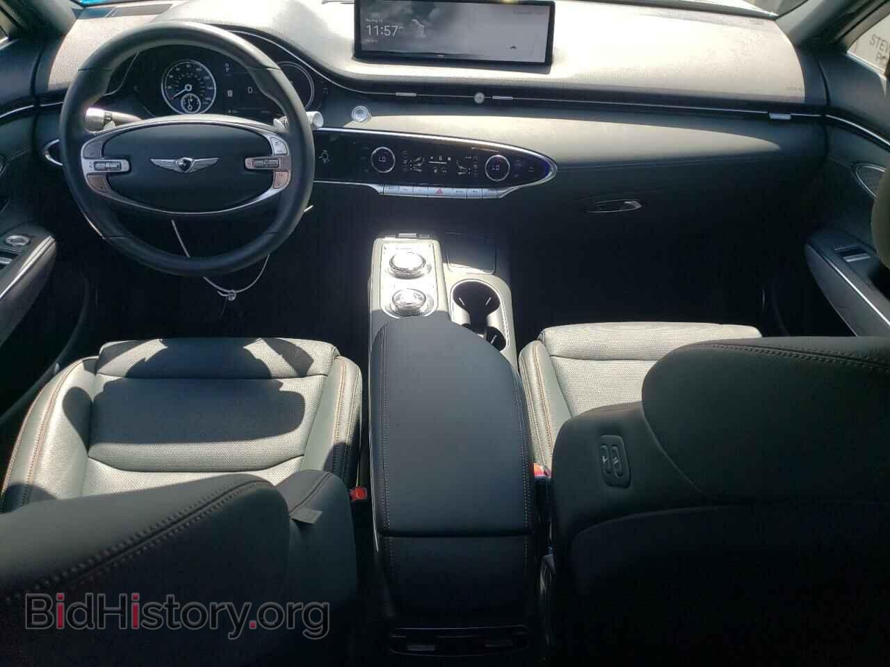 2023 GENESIS GV70 BASE - VIN: KMUMADTB7PU102284 - Photo 8