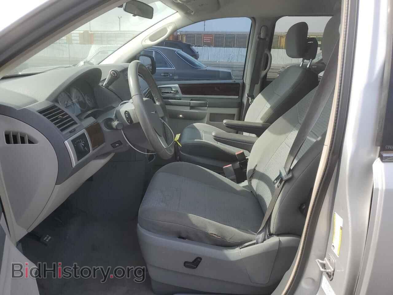 2010 CHRYSLER MINIVAN - VIN: 2A4RR5D16AR359285 - Фото 7