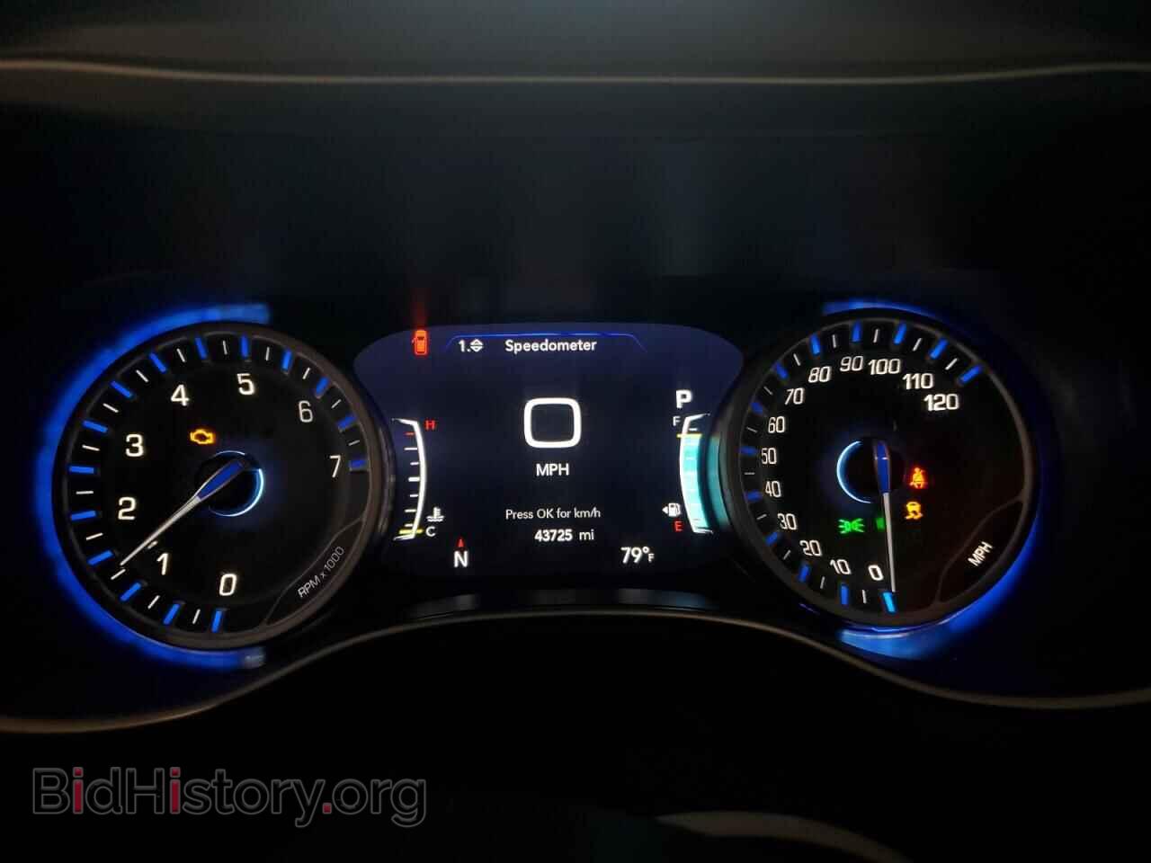 2017 CHRYSLER PACIFICA - VIN: 2C4RC1EG5HR754300 - Photo 9