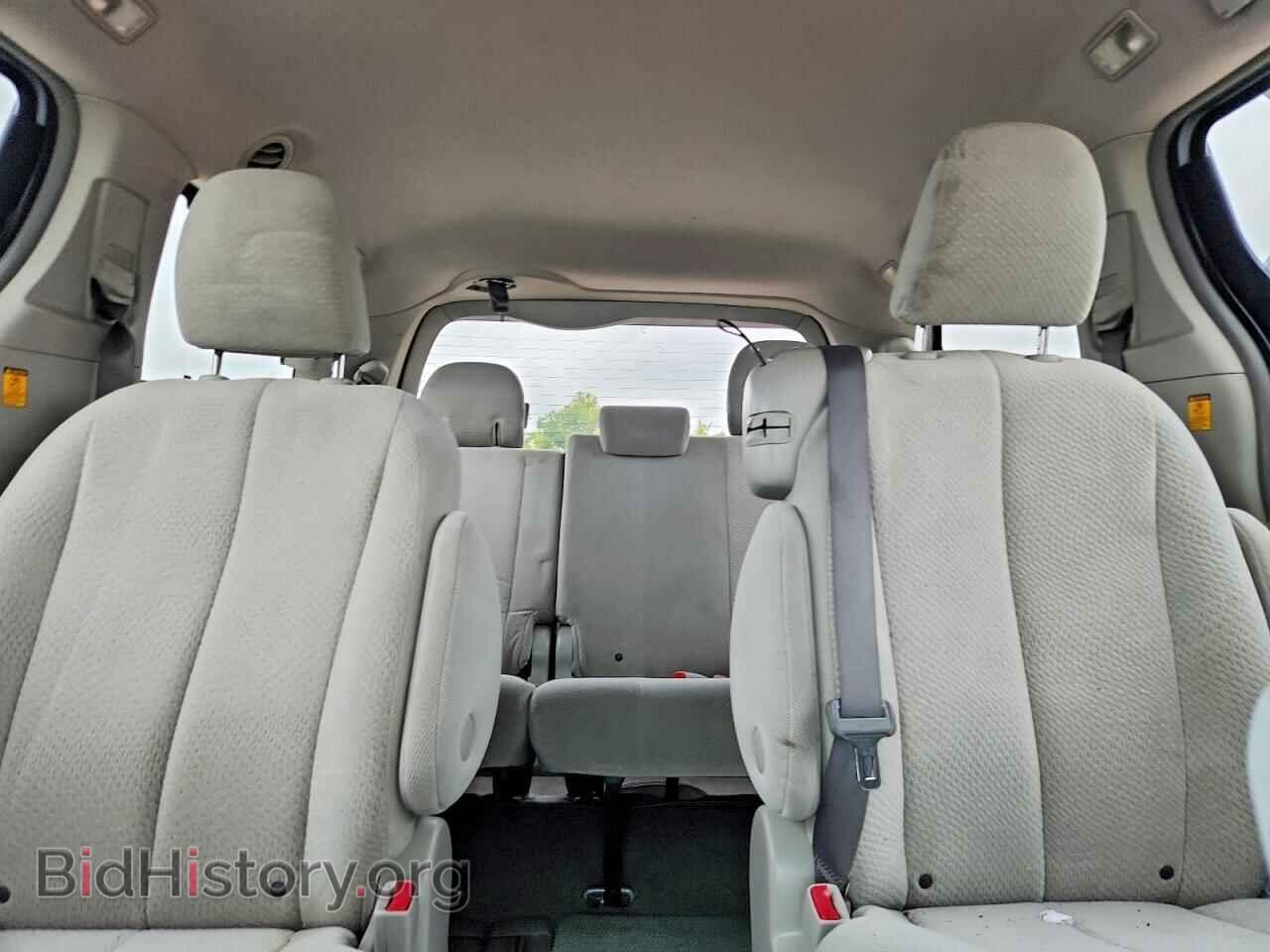 2011 TOYOTA SIENNA - VIN: 5TDKK3DCXBS068444 - Фото 10