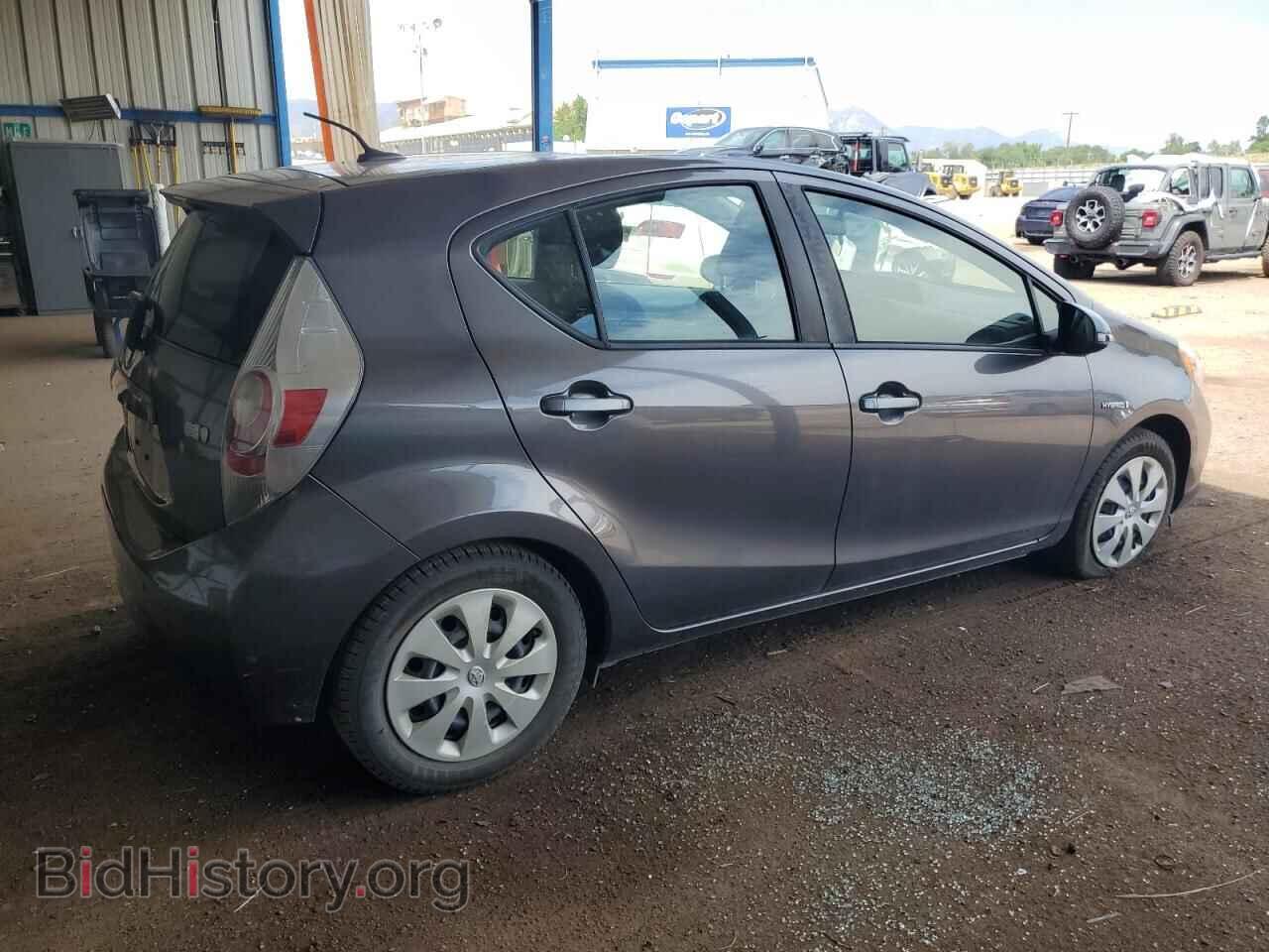 2014 TOYOTA PRIUS - VIN: JTDKDTB34E1564872 - Фото 3