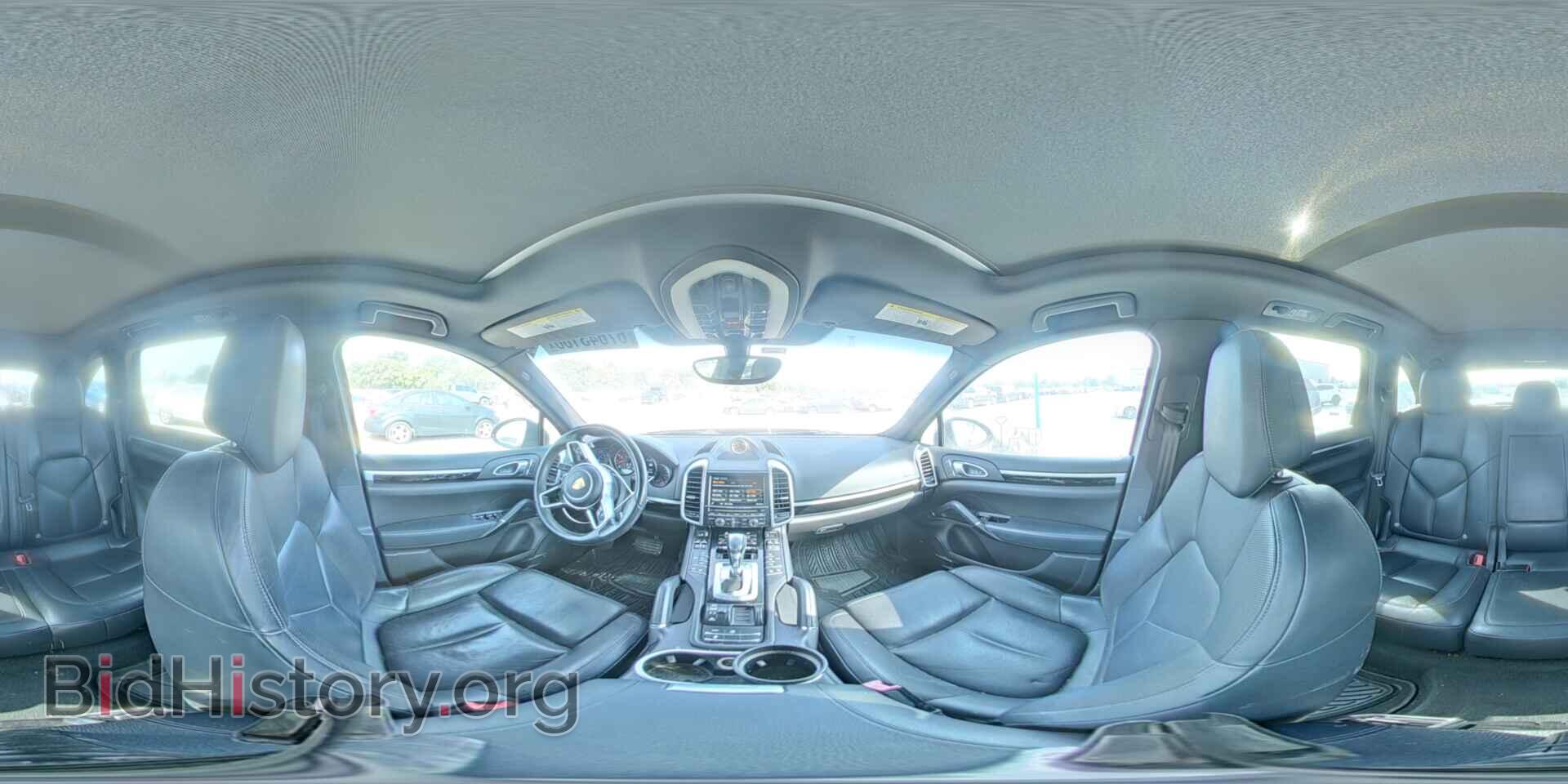 2016 PORSCHE CAYENNE - VIN: WP1AA2A28GKA10737 - Photo 15