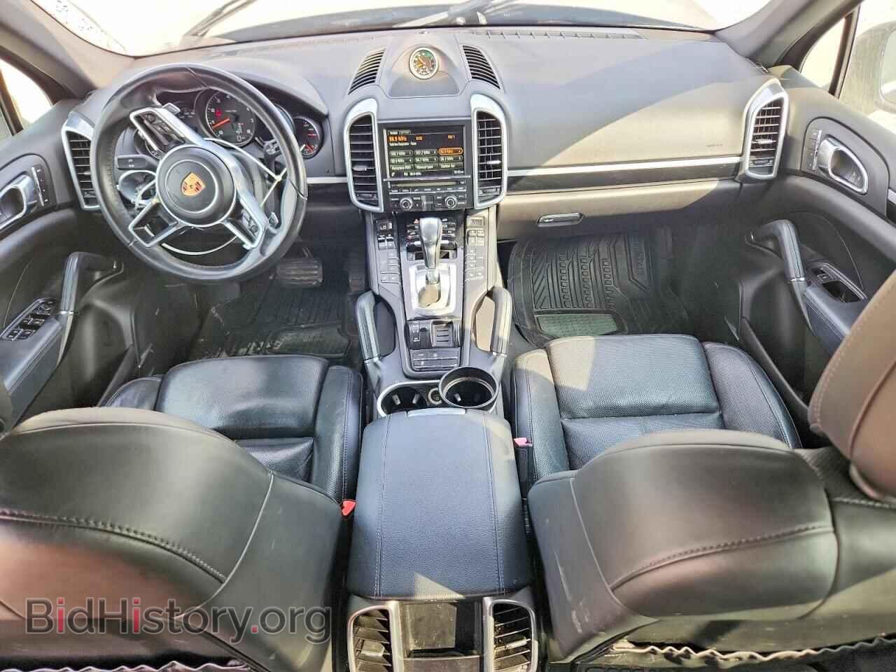 2016 PORSCHE CAYENNE - VIN: WP1AA2A28GKA10737 - Photo 8