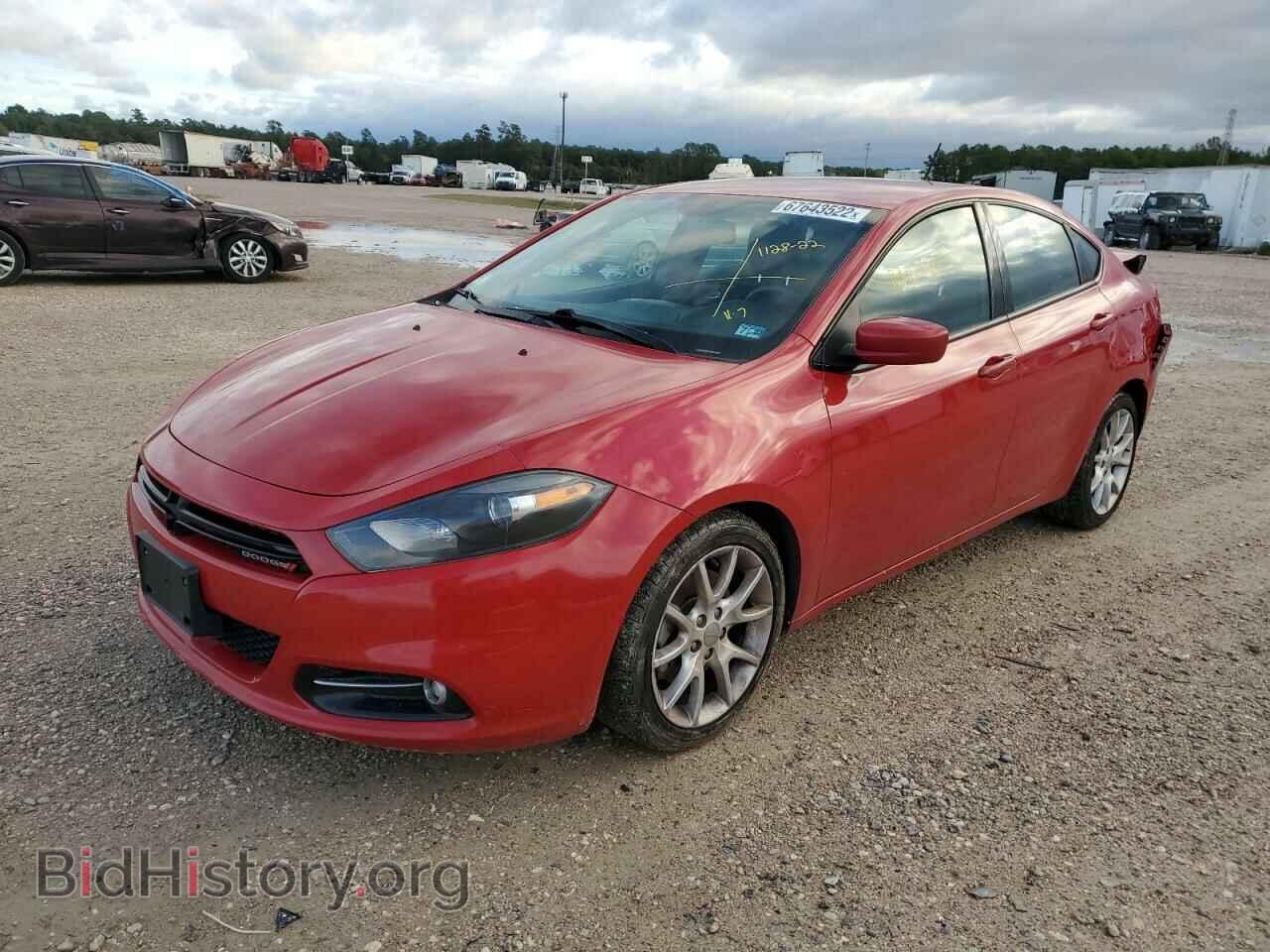 Photo 1C3CDFBA8DD301435 - DODGE DART 2013